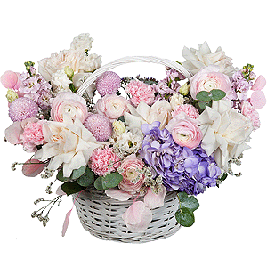 Momoko Chrysanthemum - 3, Blue/purple hydrangea - 1, Peony style roses - 9, Ranunculus Pink - 5, Matthiola Lilac - 3, lisianthus - 2, Pink carnation - 15, Medium Basket, Oasis, Limonium (1 pc.), Dried flowers in assortment, Eucalyptus