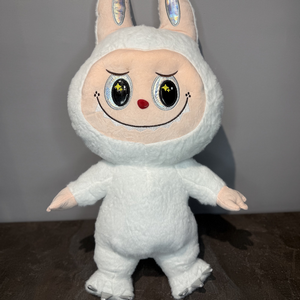 Toy "Labubu" White with delivery Krasnodar