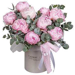 Peony pink - 15, Round flower box small , Oasis, Ribbon, Eucalyptus