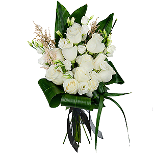 In our thoughts: roses and lisianthuses with delivery Balashikha