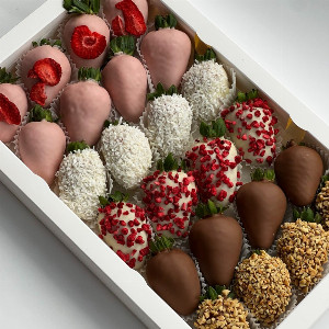 Chocolate-Covered Strawberries "Triumph of Taste" with delivery Kaliningrad