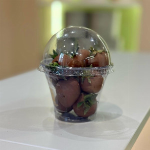 Chocolate-Covered Strawberries "Milk Compliment" with delivery Kazan