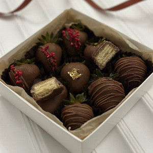 Chocolate Etude Strawberries with delivery Nizhniy-Novgorod
