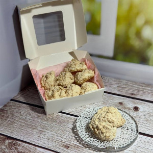 Snow Cloud Cookies with delivery Saint Petersburg