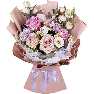 Rose Powder 50 cm Ecuador (Quicksand, Menta) - 3, Moody Blue Rose - 2, Lilac carnation - 5, lisianthus - 4, Chamomile - 1, Eucalyptus, Wrapping Paper