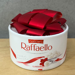 Raffaello in Ribbons Gift with delivery Belgorod