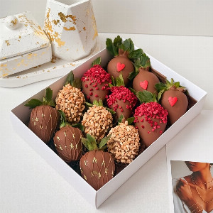Strawberry in chocolate "Heart Rhythm" with delivery Nizhniy-Novgorod