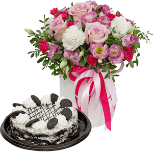 Darling with cake with delivery Severodvinsk