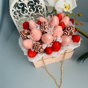 Strawberry Handbag Sweet Gift with delivery Moscow