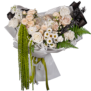 Cream Rose 50 cm Ecuador (Creme Caramel) - 9, White rose 50 cm Ecuador - 8, Spray rose: white, cream, light pink 50 cm - 5, White Matthiola - 5, lisianthus - 2, Baltica White Spray Chrysanthemum - 1, Santini White Spray Chrysanthemum - 1, Hypericum, Amaranth stabilized, Fern (1 pc.), Wrapping Paper, Dried flowers in assortment