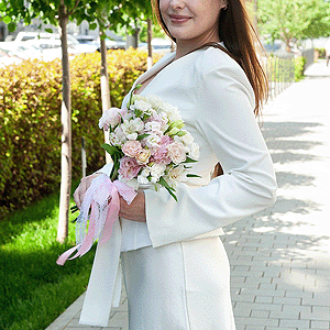 lisianthus - 3, Pink Lisianthus (Eustoma) - 2, Alstromeria white, soft pink - 5, Pink Matthiola - 2, Pink spray carnation - 4, Ribbon