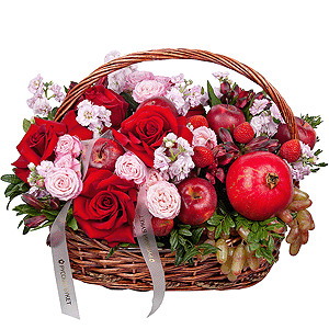 Pomegranate Delight with delivery Moscow