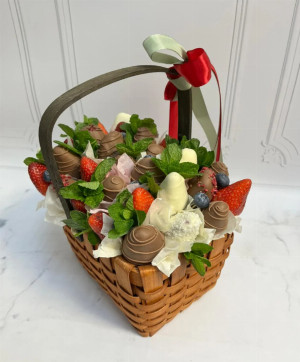 Chocolate-Covered Strawberries "Summer Abundance" with delivery Saint Petersburg