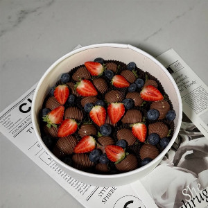 Sweet Harmony Chocolate Covered Strawberries with delivery Adler