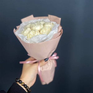 Candle Bouquet "Peony Warmth" with delivery Nizhniy-Novgorod