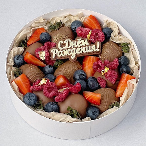 Chocolate-Covered Strawberries "Berry Duet" with delivery Tyumen