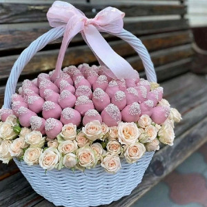 Клубника в шоколаде "В самое сердце"