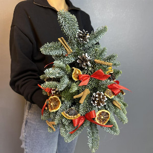 Spicy Forest Tree with delivery Saint Petersburg