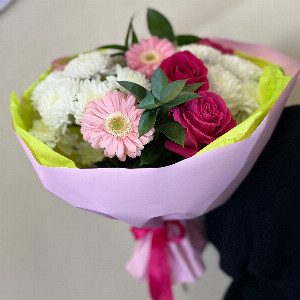 Spring Solo Bouquet with delivery Tyumen