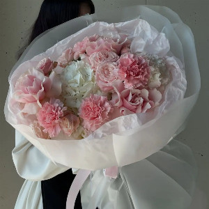 Vanilla Clouds Bouquet with delivery Tyumen