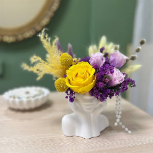 Flower Arrangement "Nymph's Dreams" with delivery Nizhniy-Novgorod