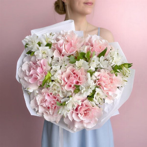Bouquet "Pink Dawn" with delivery Tyumen