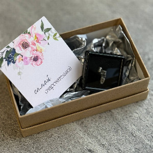 Piece of Universe Gift Set with delivery Perm