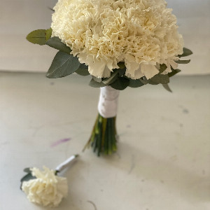 Snow Symphony Wedding Bouquet with delivery Saint Petersburg