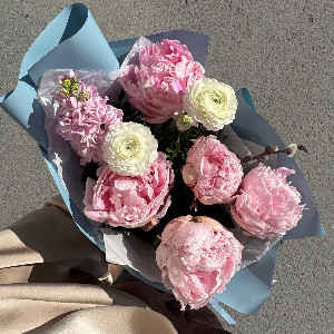 Summer Whisper Bouquet with delivery Tyumen