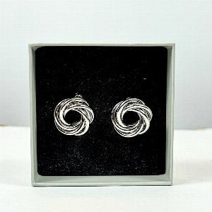 Earrings "Center of Attraction" with delivery Moscow