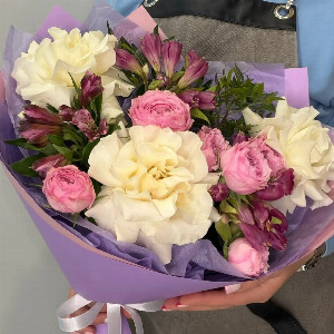 Floral Compliment Bouquet with delivery Pskov