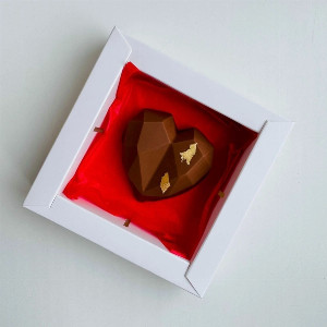 Dubai Chocolate Heart "Golden Luxury" with delivery Tyumen