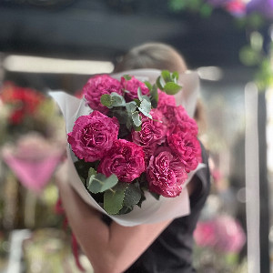 Country Blues Rose Bouquet with delivery Saint Petersburg