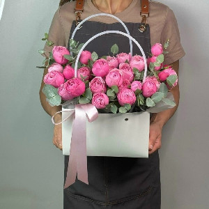 Arrangement "Pink Aesthetics" with delivery Nizhniy-Novgorod