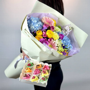 Strawberry Set "Wow-Effect" with delivery Moscow