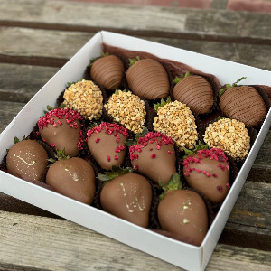Composition "Peanut Luxury" with delivery Nizhniy-Novgorod