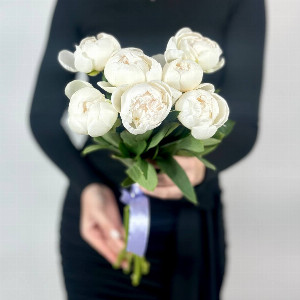 Snow-White Tenderness Bouquet with delivery Moscow