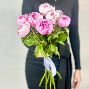 Aristocratic Chic Peony Bouquet with delivery Moscow