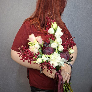 Marsala Grace Bridal Bouquet with delivery Saint Petersburg