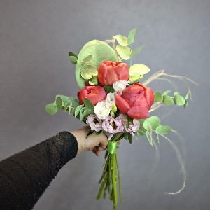 Burning Tenderness Bridal Bouquet with delivery Saint Petersburg