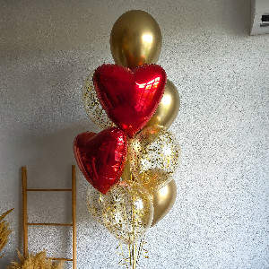 Two Hearts Balloon Bouquet with Gold with delivery Saint Petersburg