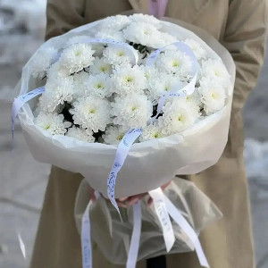 Bouquet of Seven White Chrysanthemums with delivery Omsk