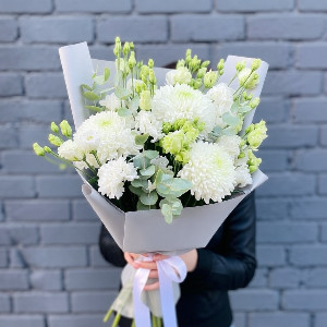 Lacy Clouds Bouquet with Snowy Eustoma with delivery Perm