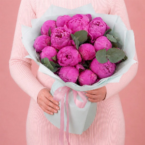 Purple Sunset Bouquet with Peonies with delivery Izhevsk