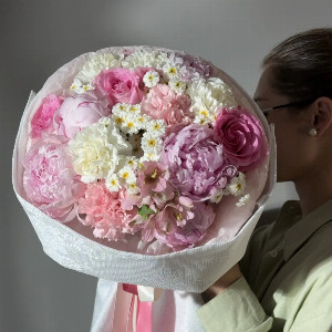 Lace Mystery Bouquet with Peonies with delivery Kaliningrad