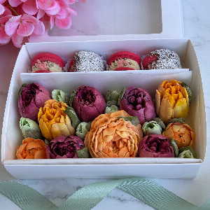 For Good Mood Macarons and Marshmallows Set with delivery Moscow