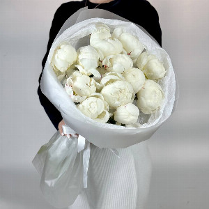 Pure Aesthetics Peony Bouquet with delivery Moscow