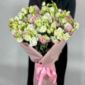 Cashmere Dream Bouquet of eustomas with delivery Moscow