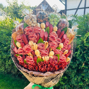 Мясной букет "Кудрявый" с доставкой в Москве