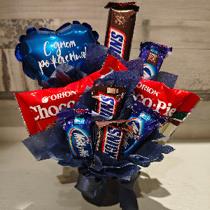 Chocolate Snickers Sweet Cup with delivery Syktyvkar